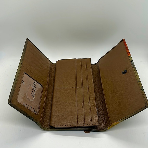 Anuschka Anna Beautiful Gray Flowers & Butterflies Shoulder Purse Bag w/ Wallet - Picture 14 of 14